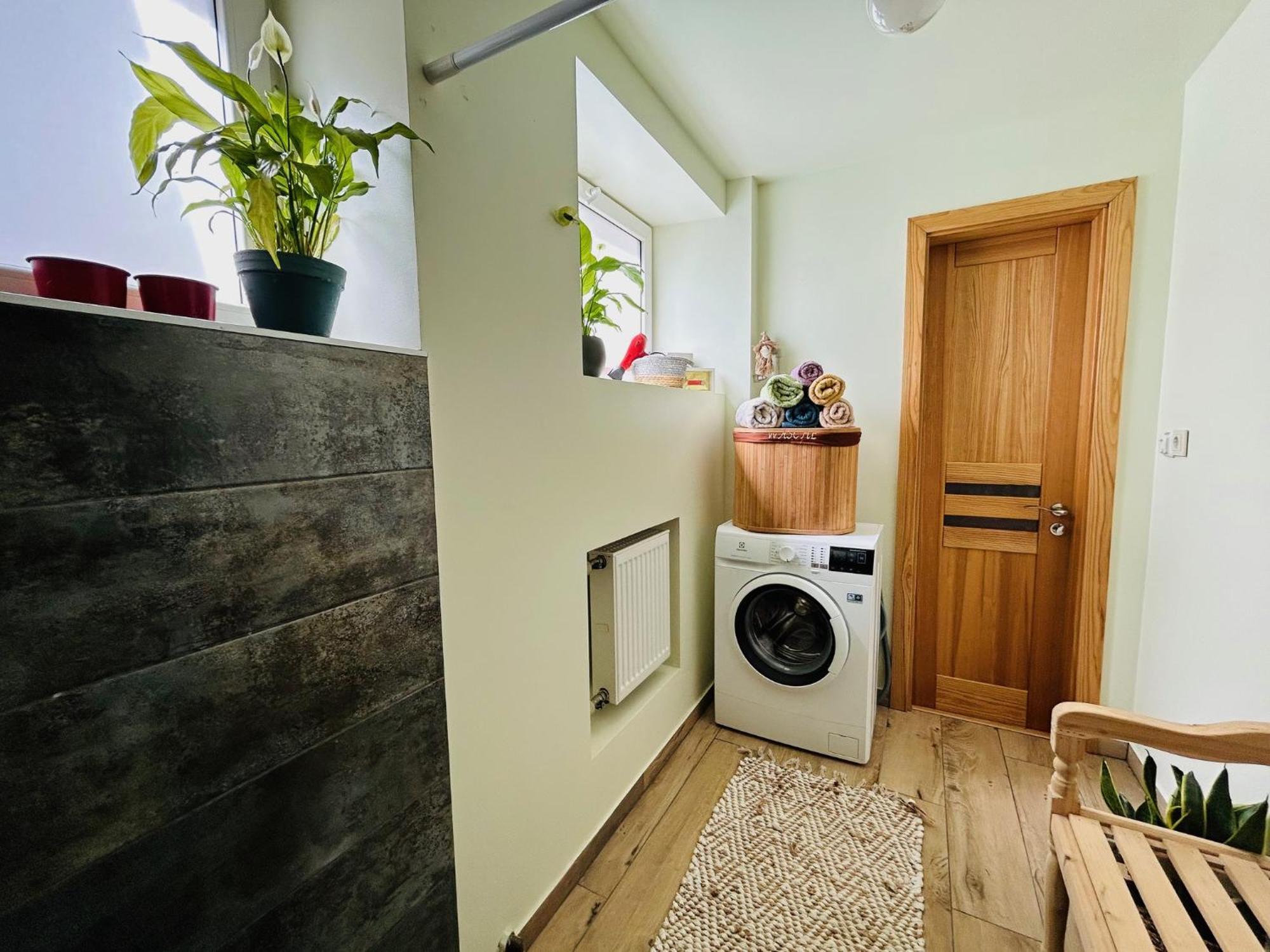 Three Bedroom With Two Terraces For 7People+Baby Kaunas Ngoại thất bức ảnh