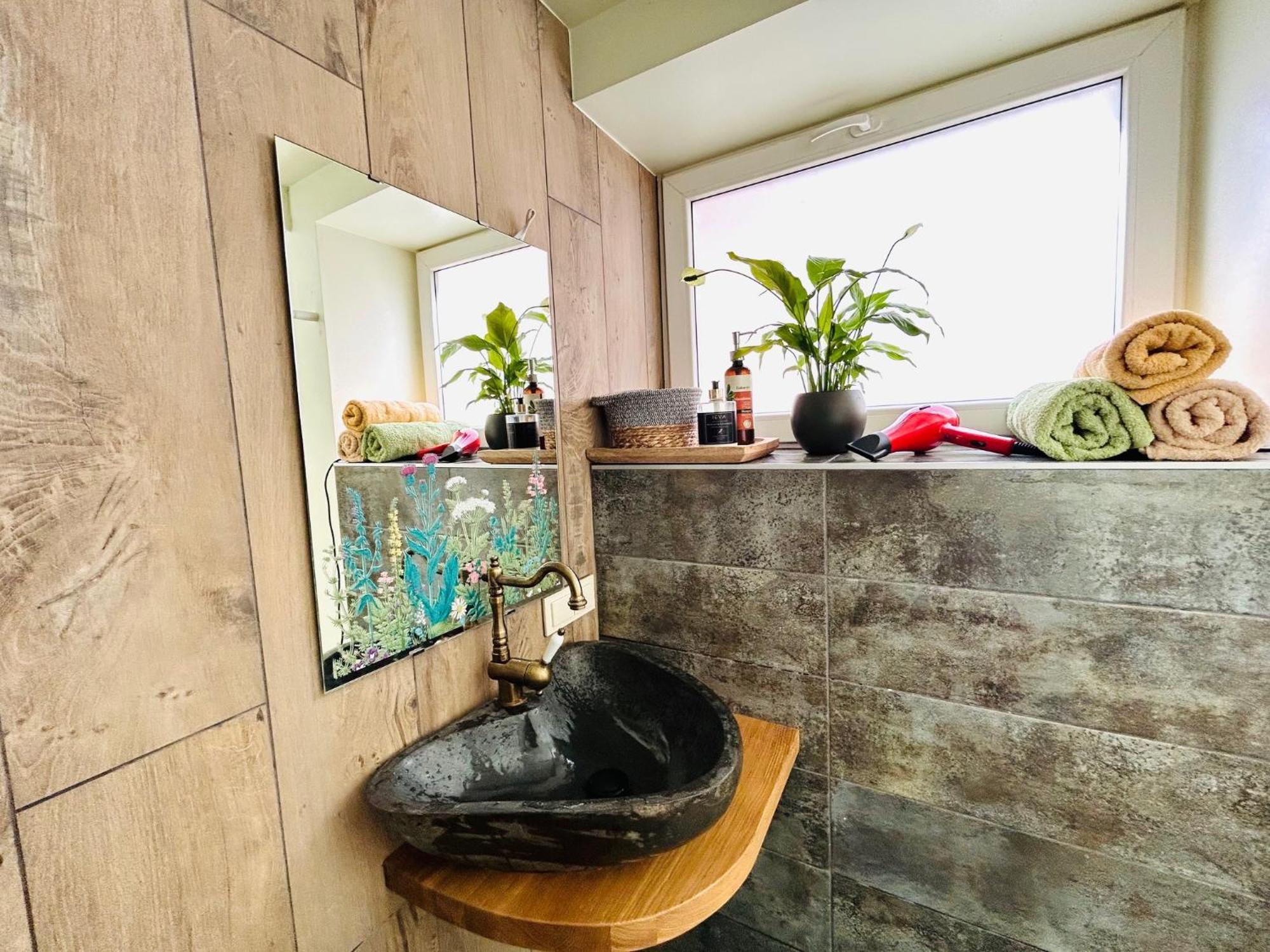 Three Bedroom With Two Terraces For 7People+Baby Kaunas Ngoại thất bức ảnh